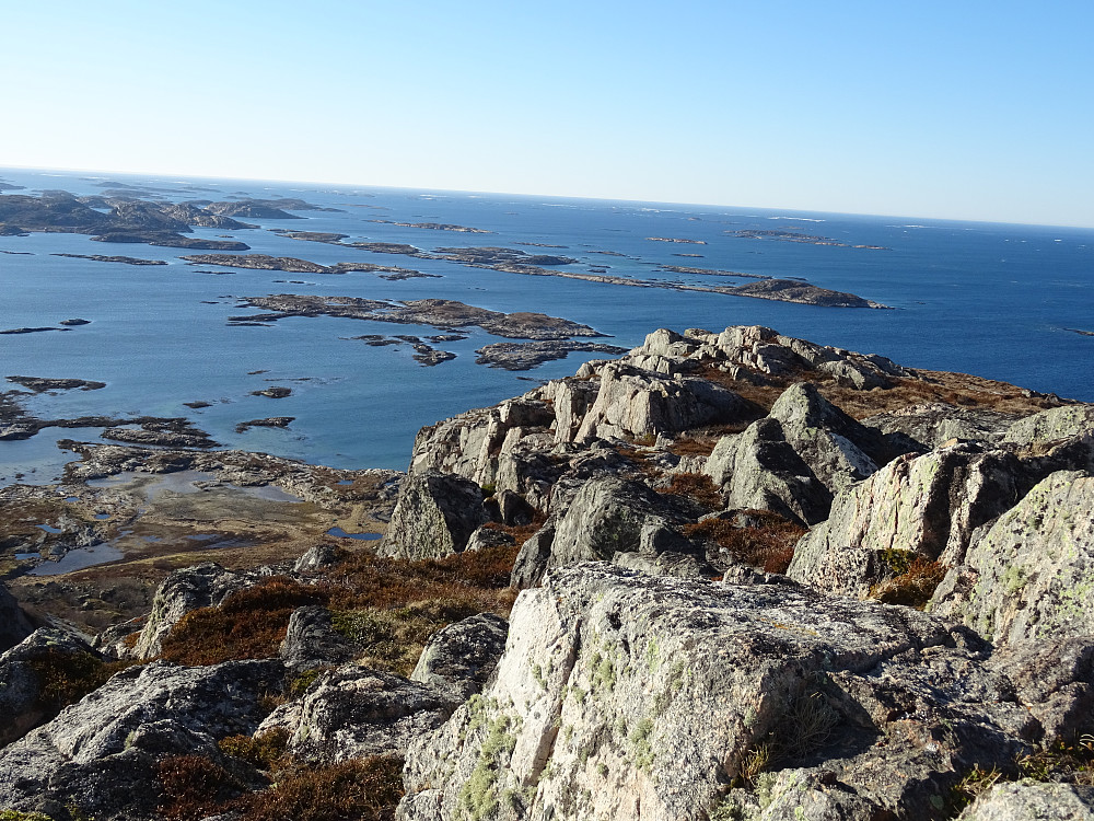 Toppen på Valøytind med en fantastisk utsikt