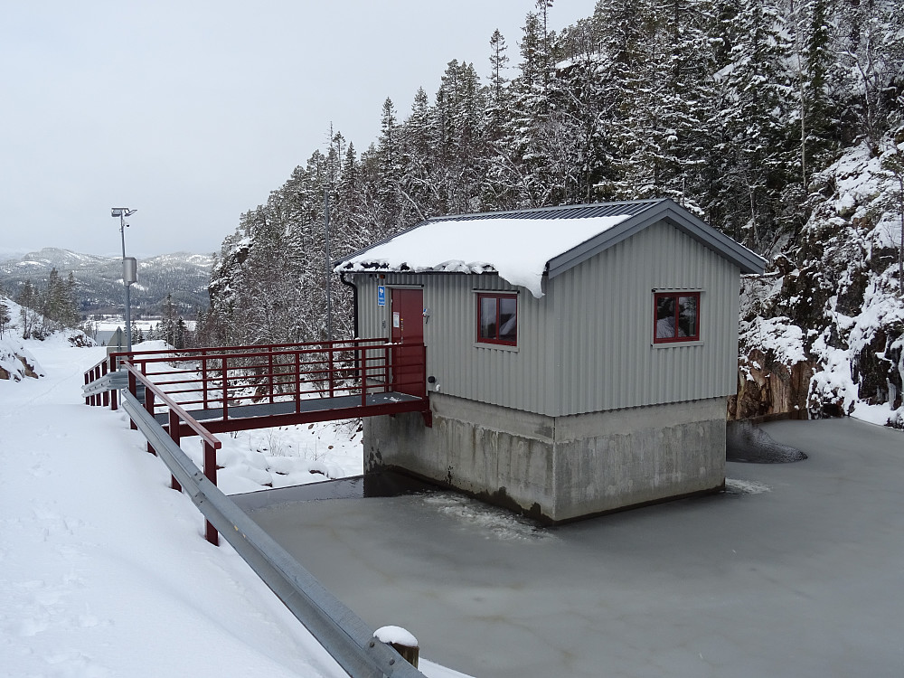 Dammhuset på Tavlåvatnet
