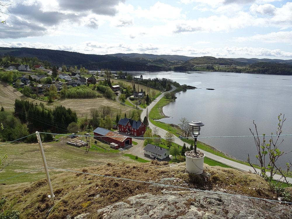 Utsikt fra Storberget mot Hjellbotn