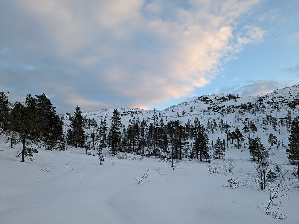 Mot Krenglotvatnet