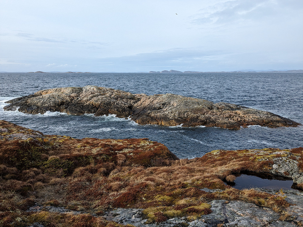 Øya ISLENDINGEN utenfor nordpunktet
