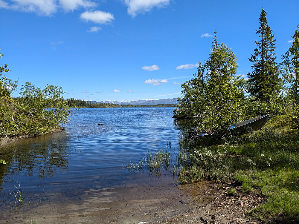 Parkering ved Storgollomsvatnet