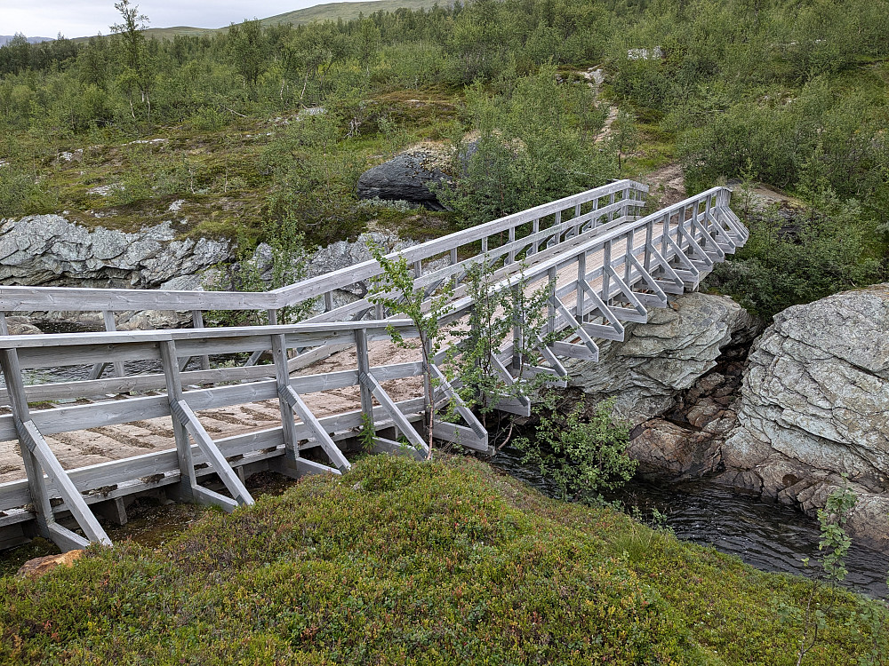 Brua over Jetnamselven