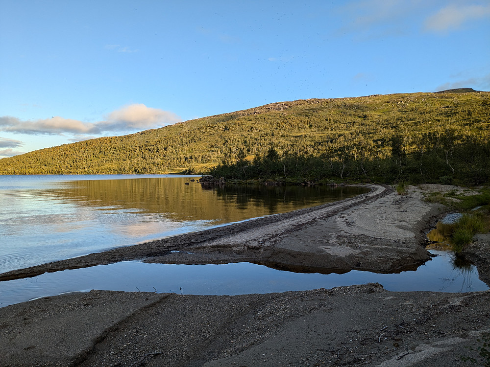 Flott sandstrand på Orvatnet
