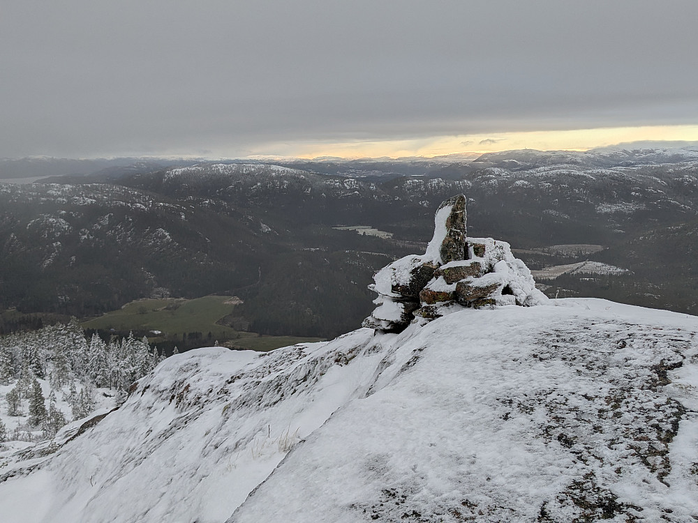 Varden på Ivarknubben (354 moh)