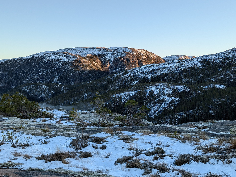 Strandfjellet (406 moh) Peakbook