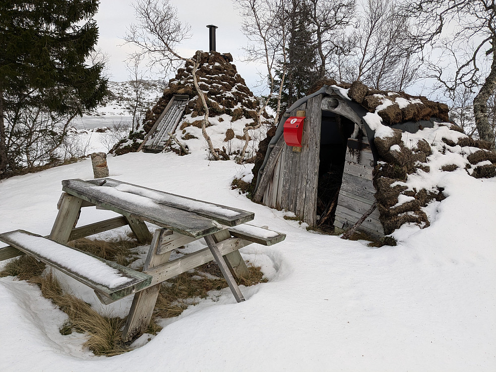 Gamma ved Finnburtjønna