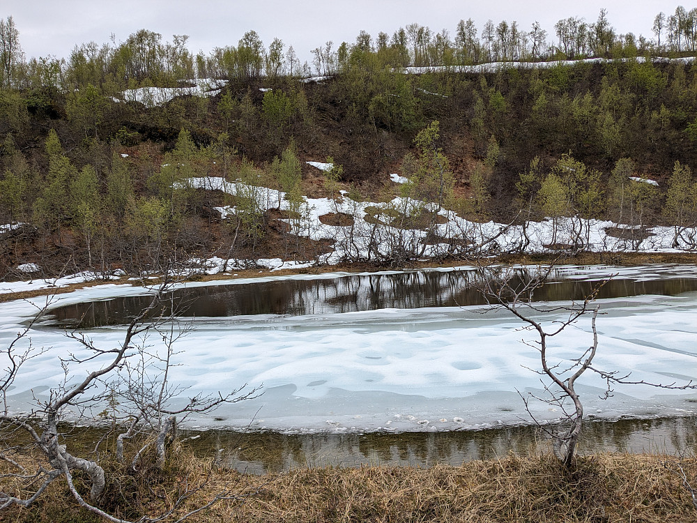 På tur mot Litlfjellet