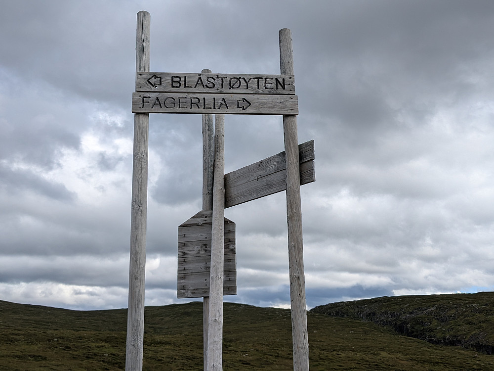 Merking av skiløypa fra Fagerlia Alpinsenter til Blåstøyten