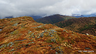  Utsikt mot Hananipa, midt i bildet.