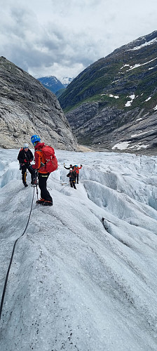 På selve breen