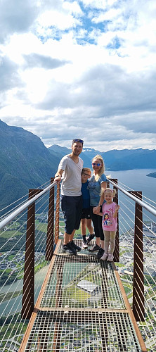 Maia, Kevin, Mariel og Kim på Rampestreken