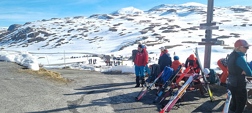 Folksomt ved Krossbu